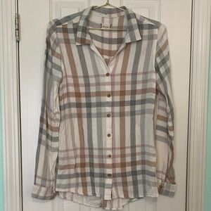Altar’d State Buttercream flowy plaid button down shirt. Size XS